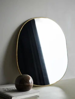 Ame Mirror