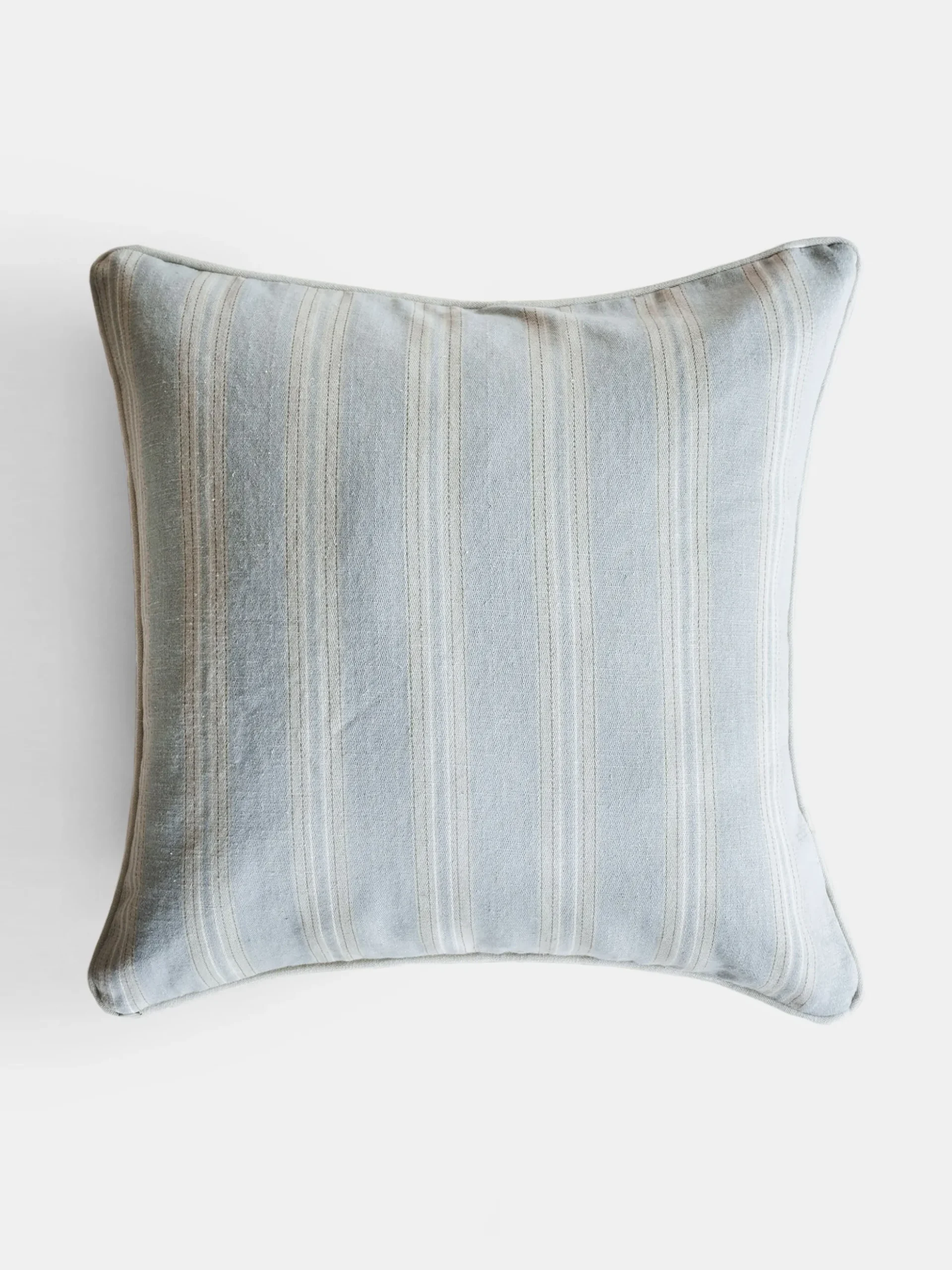 Amery Cushion - 60 x 60 cm