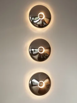 Andrea Wall lamp