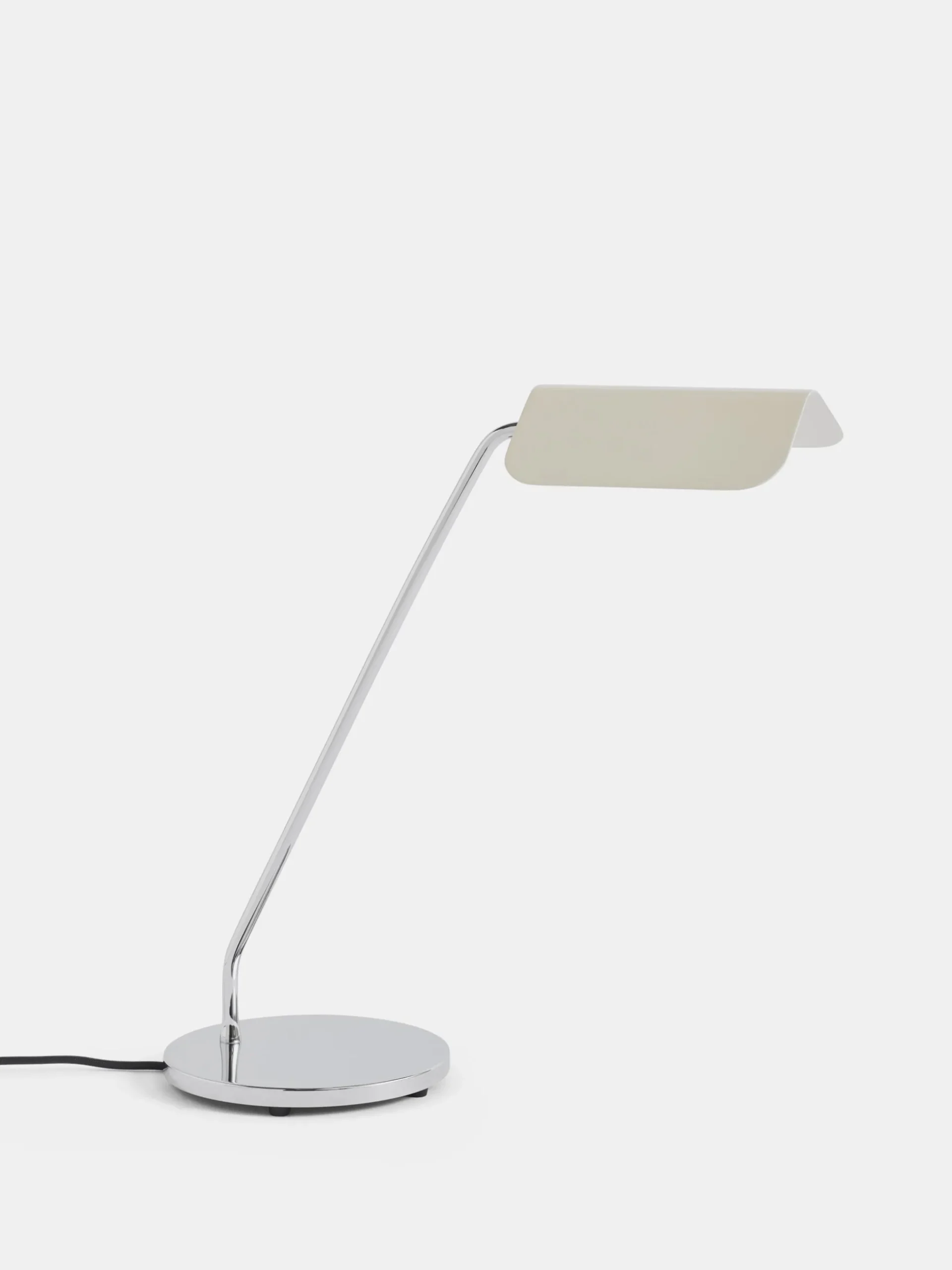 Apex Desk Lamp