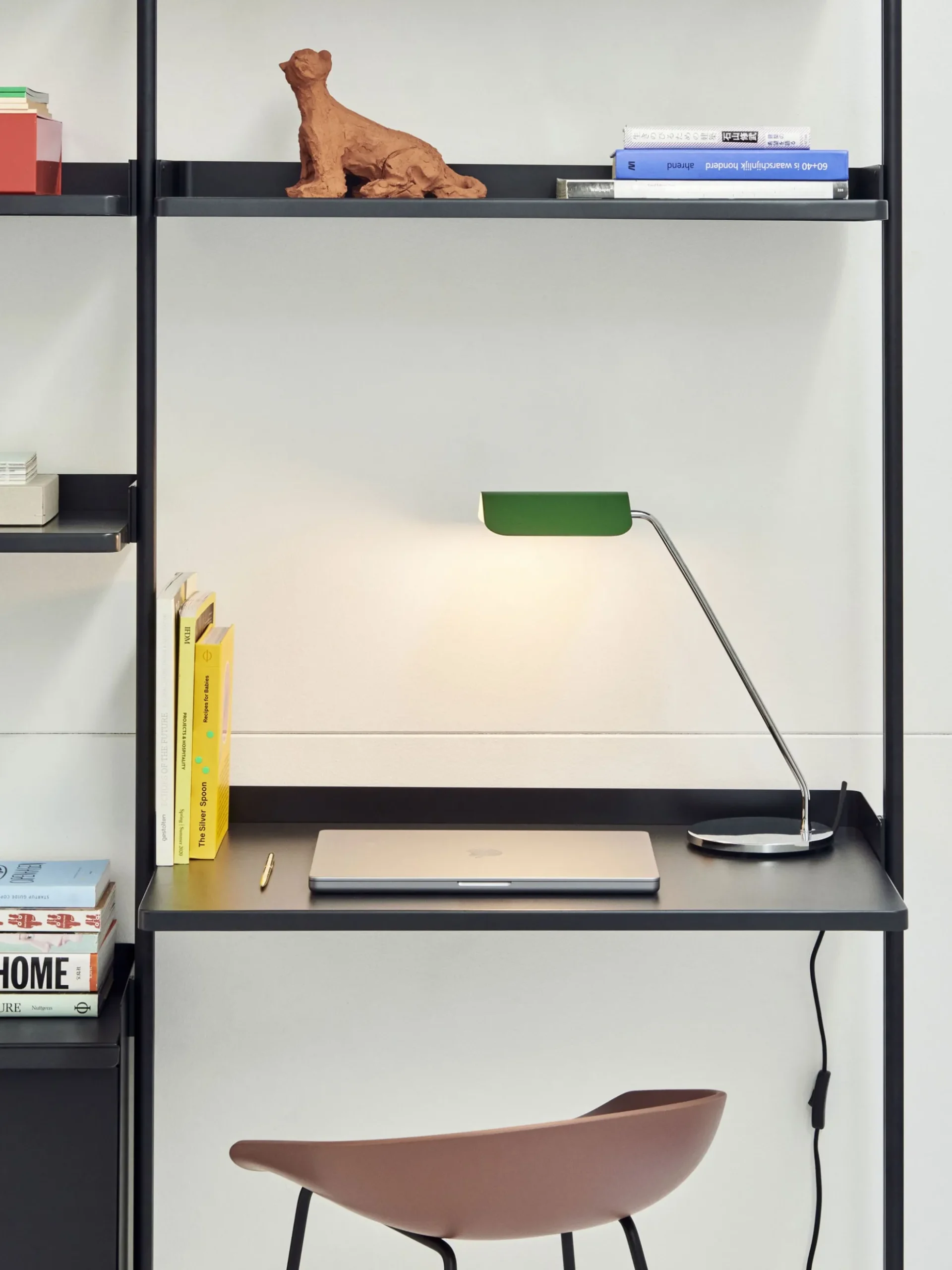 Apex Desk Lamp