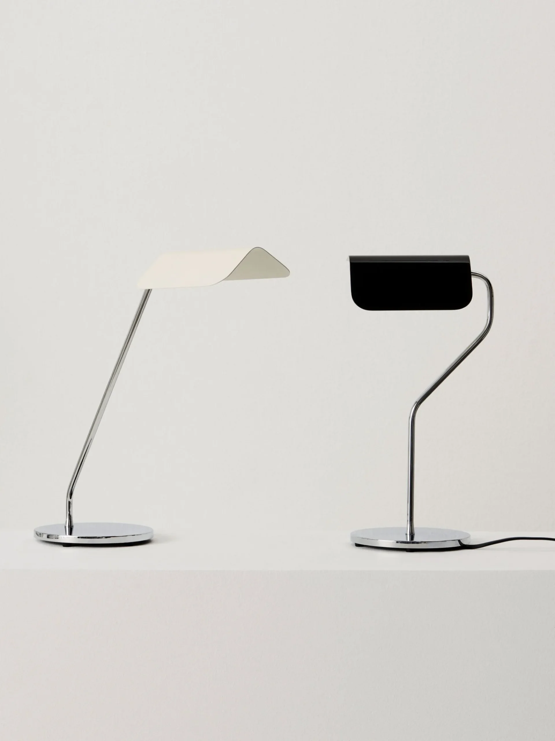 Apex Desk Lamp