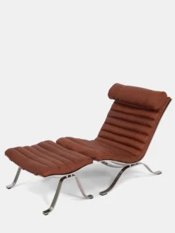 Ari Armchair