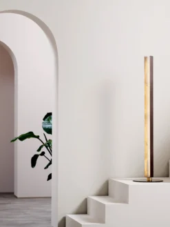 Artés Floor Lamp