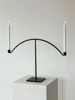 Atrum Candle Holder