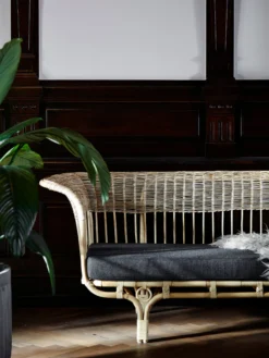 Belladonna Sofa