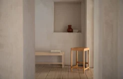 Bench 01