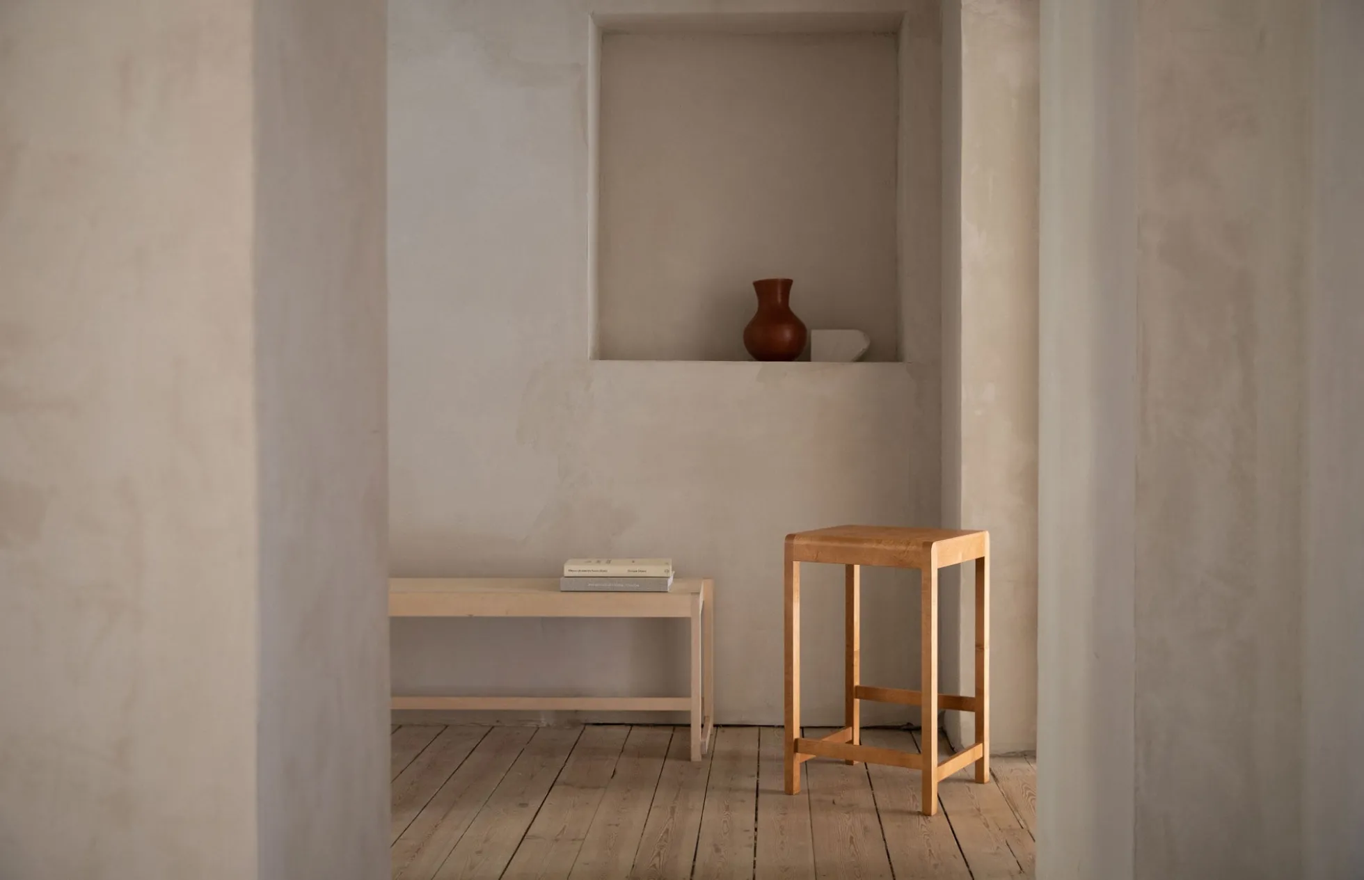 Bench 01