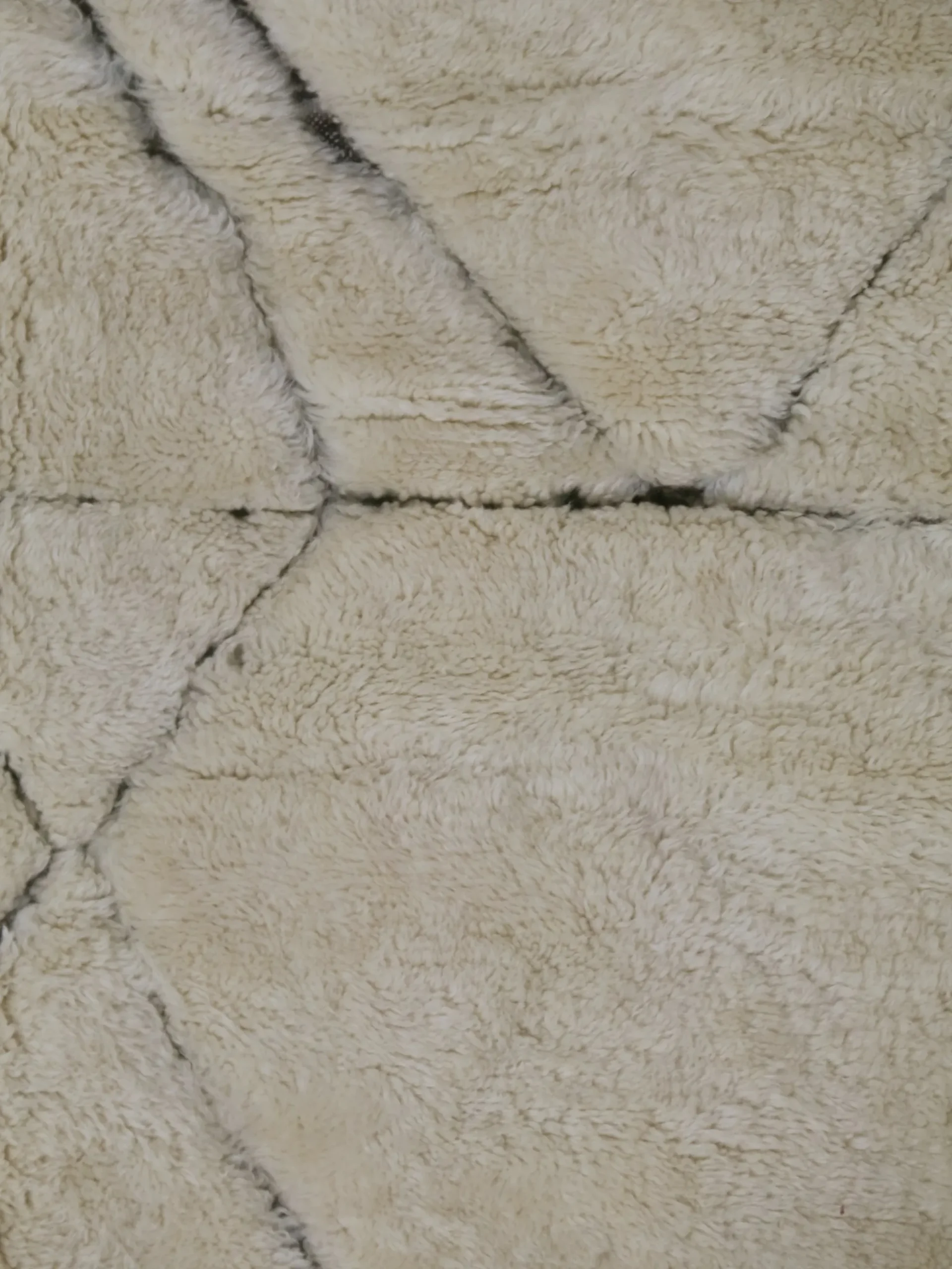 Beni Masuda - Natural Wool - 180 x 270 cm