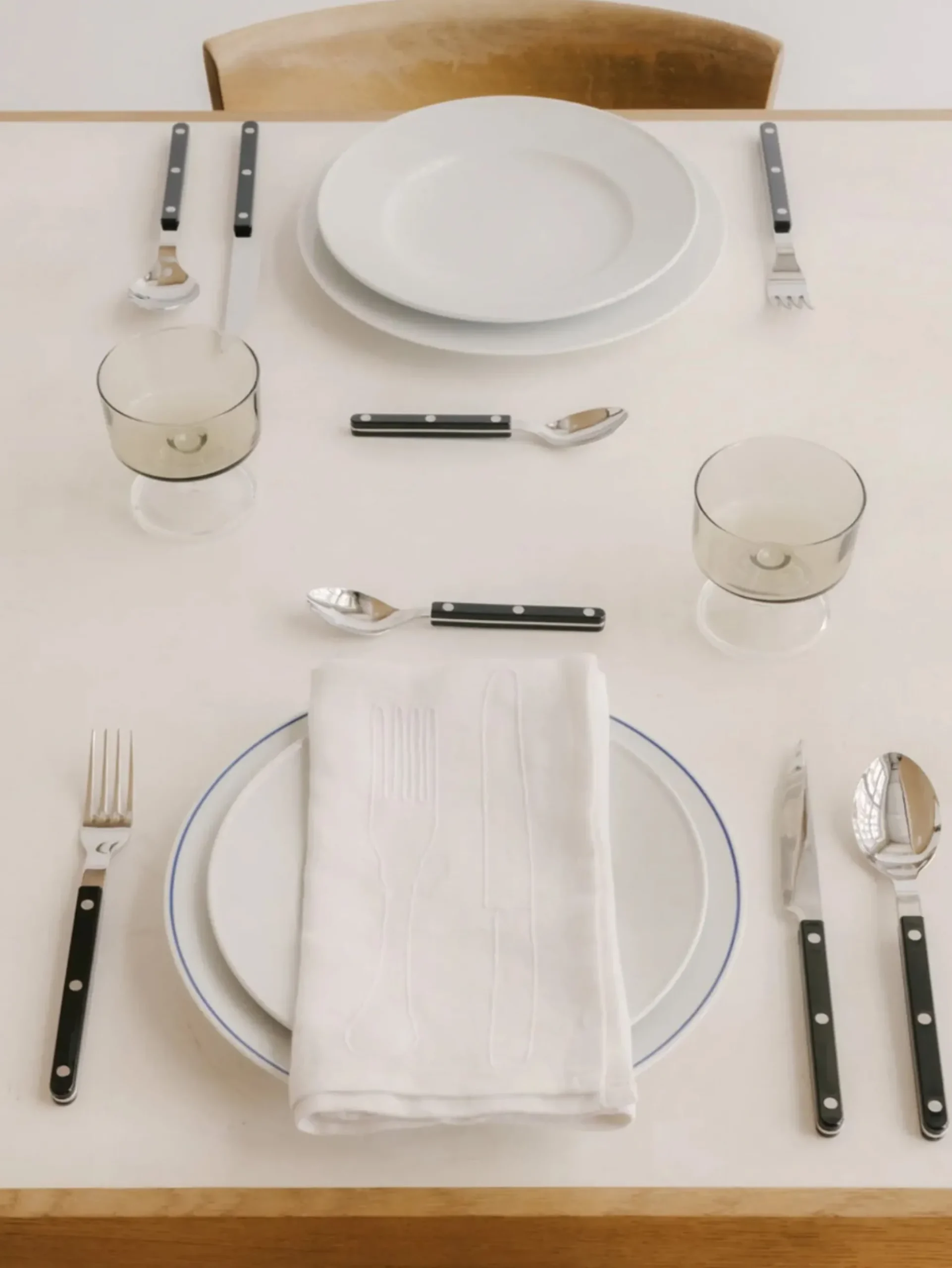 Bistrot Shiny Black Cutlery