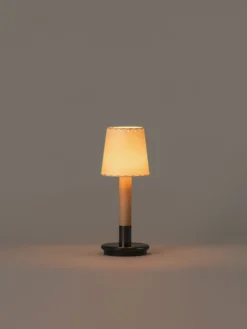 Básica Mínima Batería Portable Table Lamp - Bronze - Stitched Beige