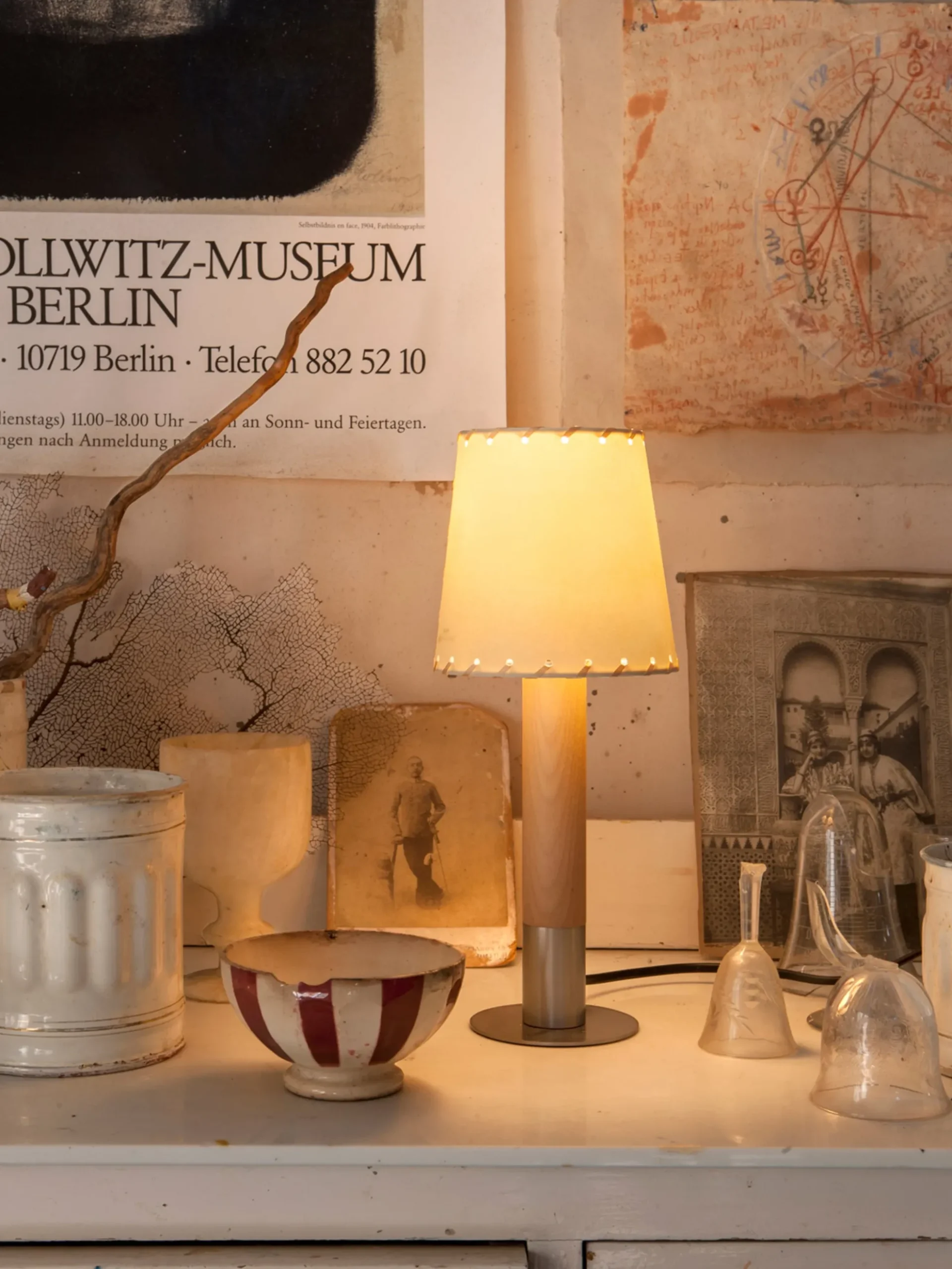 Básica Mínima - Table Lamp