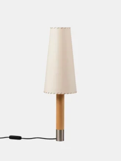 Básica M2 Table Lamp