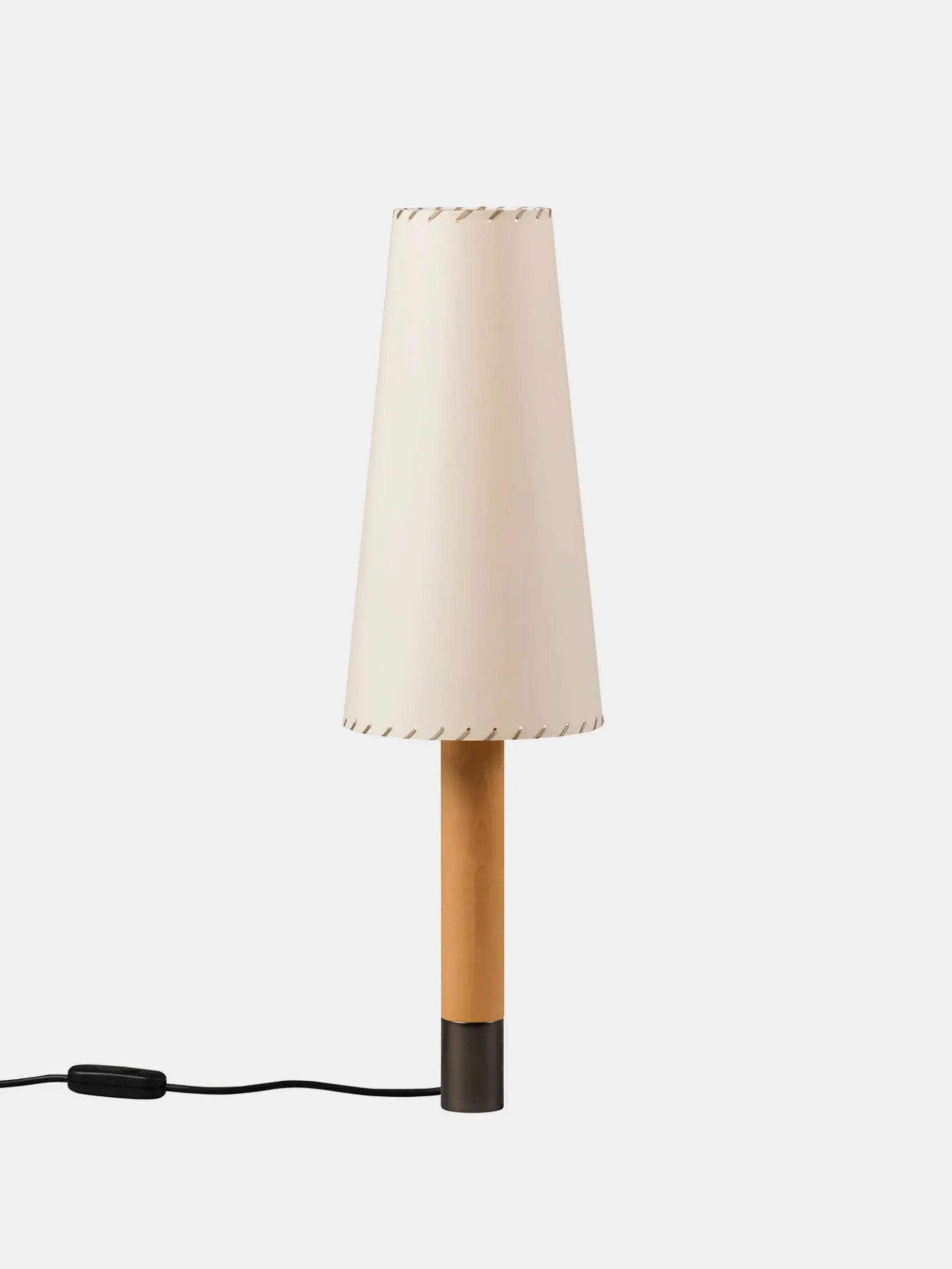 Básica M2 Table Lamp