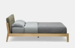 Capo Bed