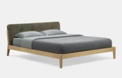 Capo Bed