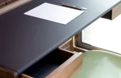 Cedric Desk