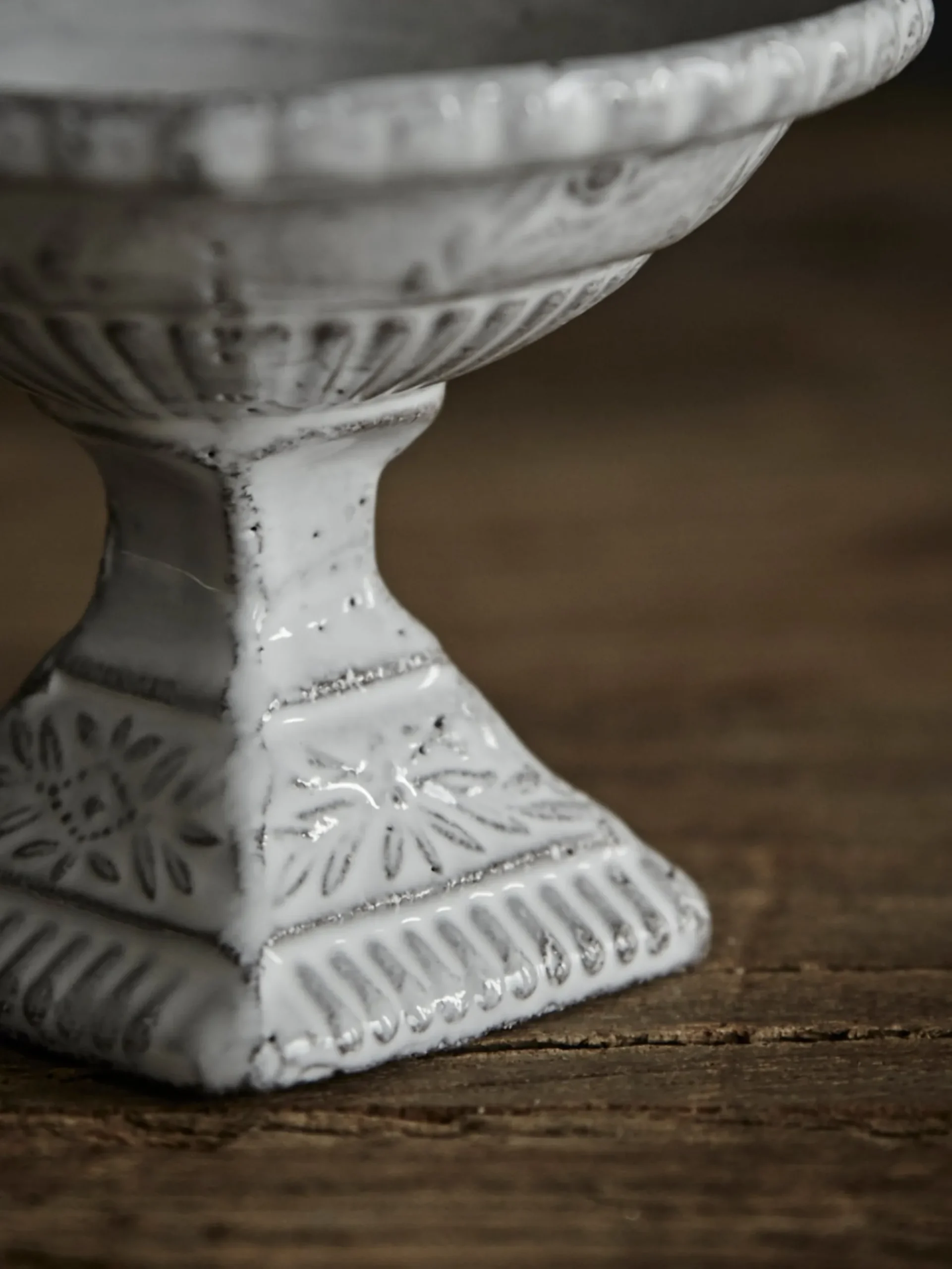 Cesar Incense Holder