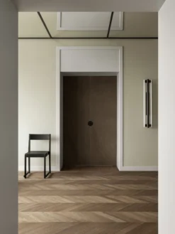 Chair 01