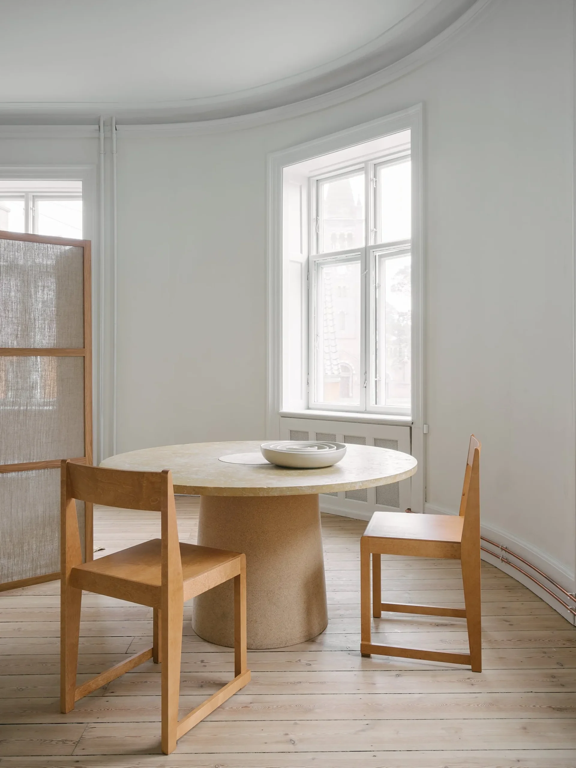 Chair 01