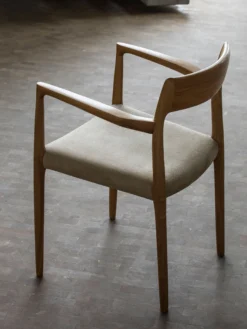 Chair model 57