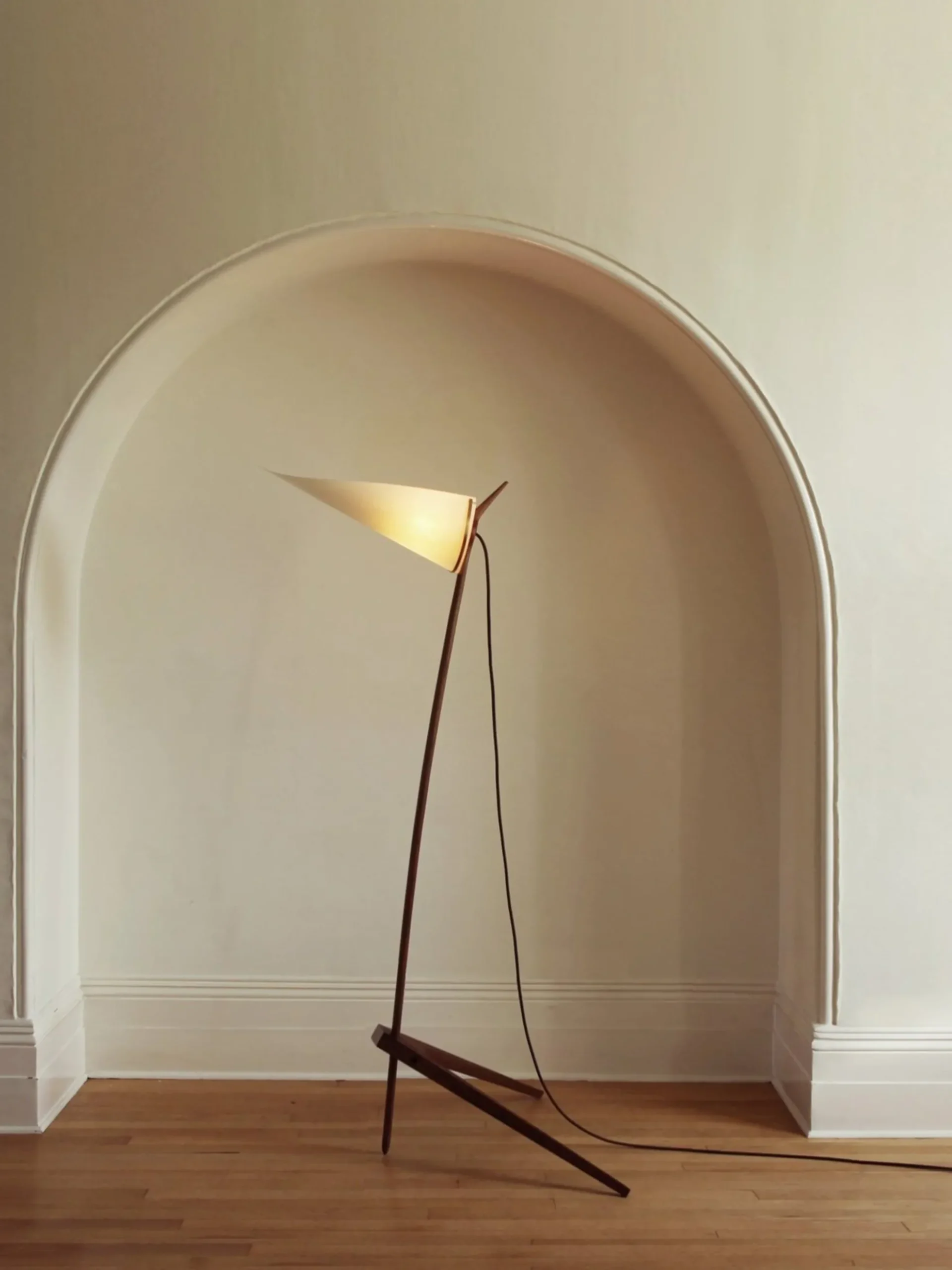 Classic Floor Lamp