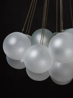 Cloud 19 - Chandelier
