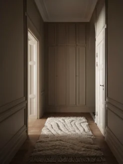 Colonnade No.01 - 100 x 240 cm
