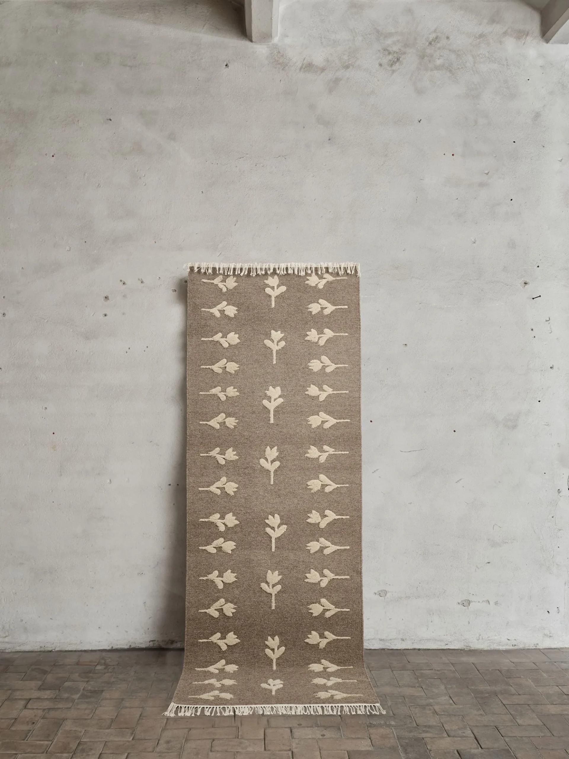 Colonnade No.09 - 85 x 240 cm