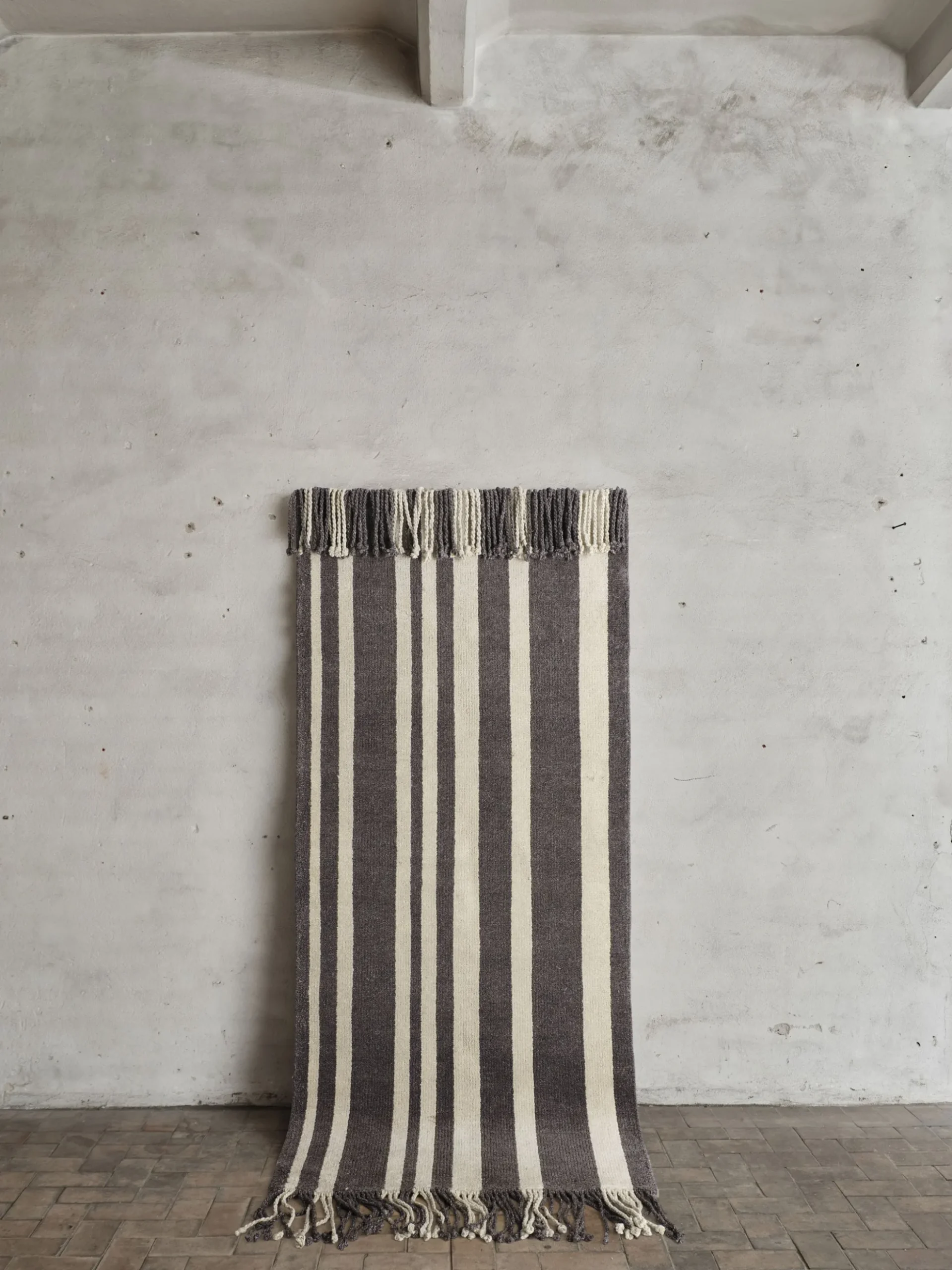 Colonnade No.05 - 100 x 240 cm