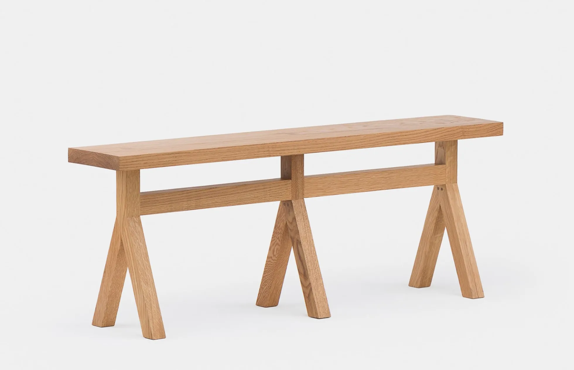 Commune Bench