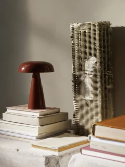 Como SC53 Portable Table Lamp