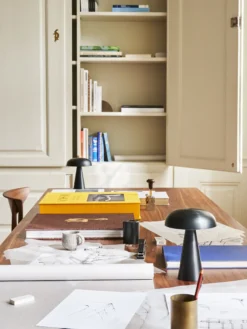 Como SC53 Portable Table Lamp