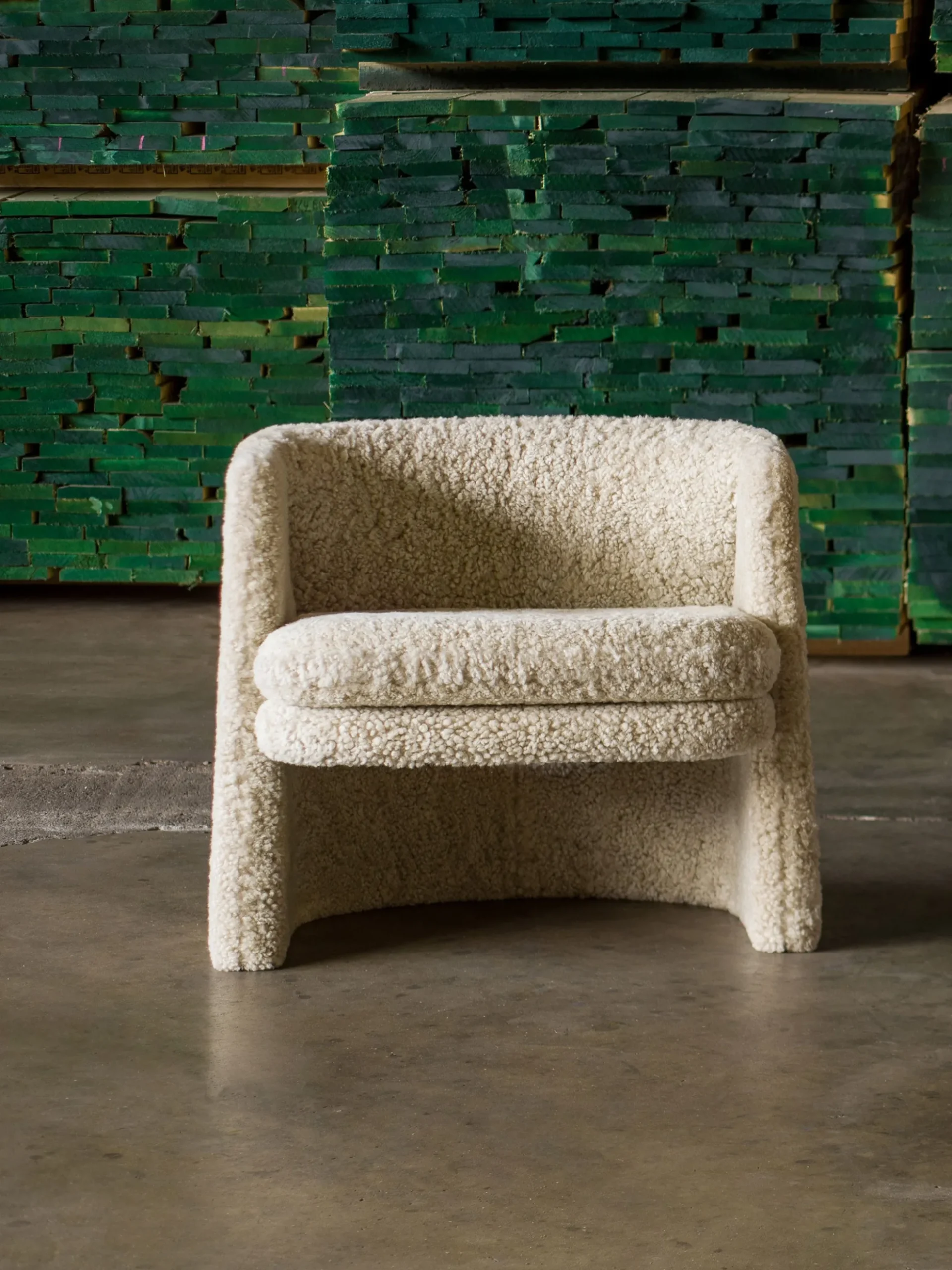 Cursa Lounge Chair