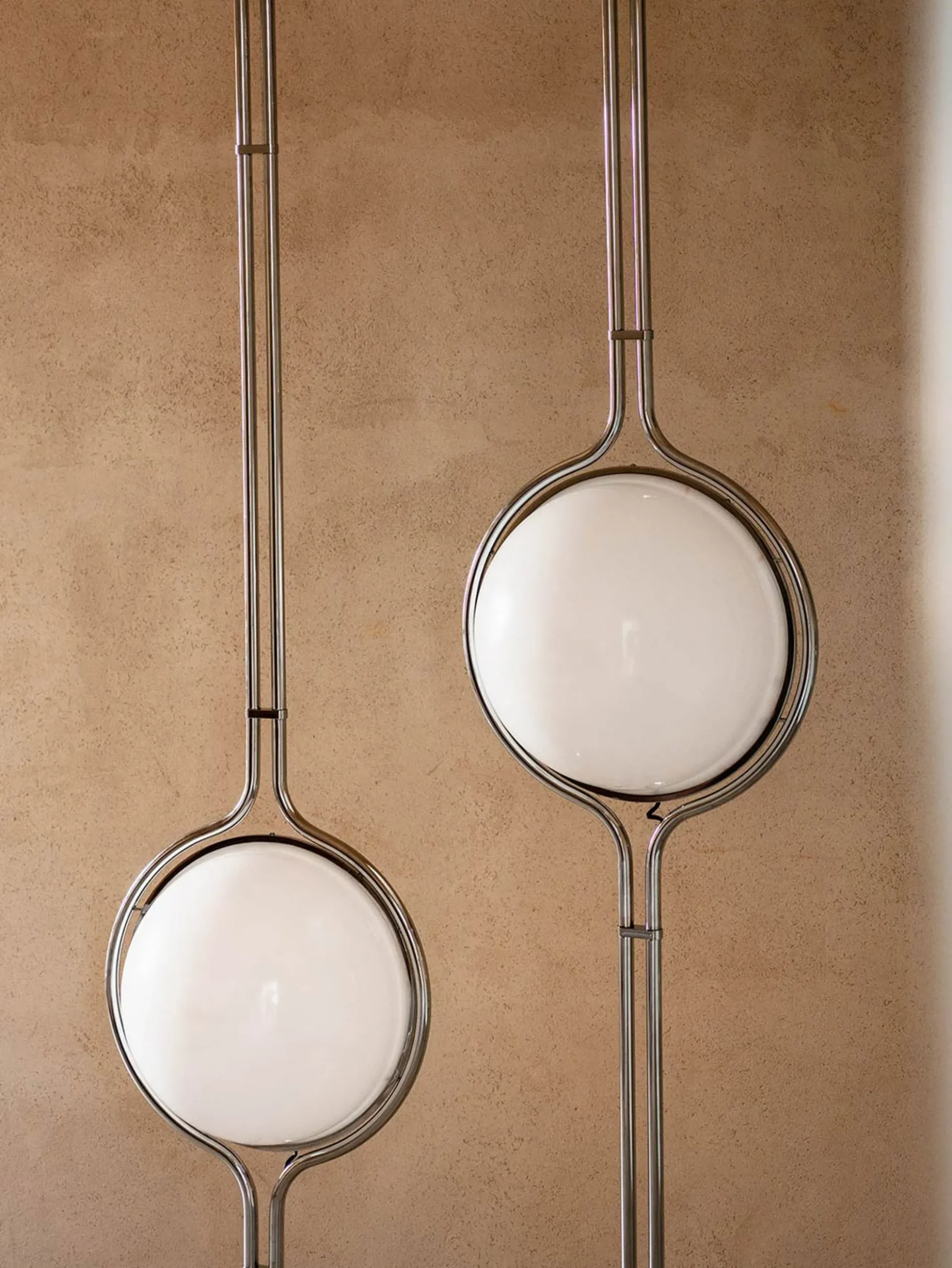 Dana Floor-Ceiling Lamp