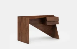 Deneb Desk