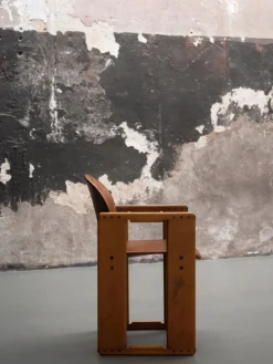 Dialogo Armchair