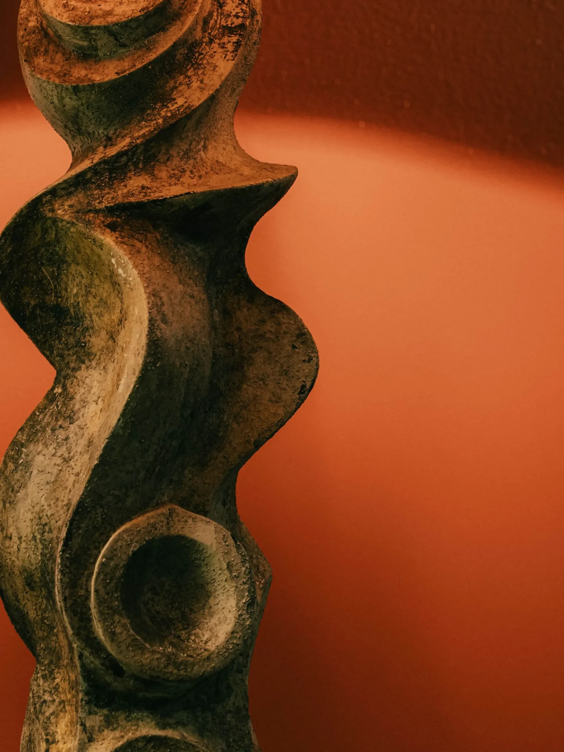 Dorian Table Lamp