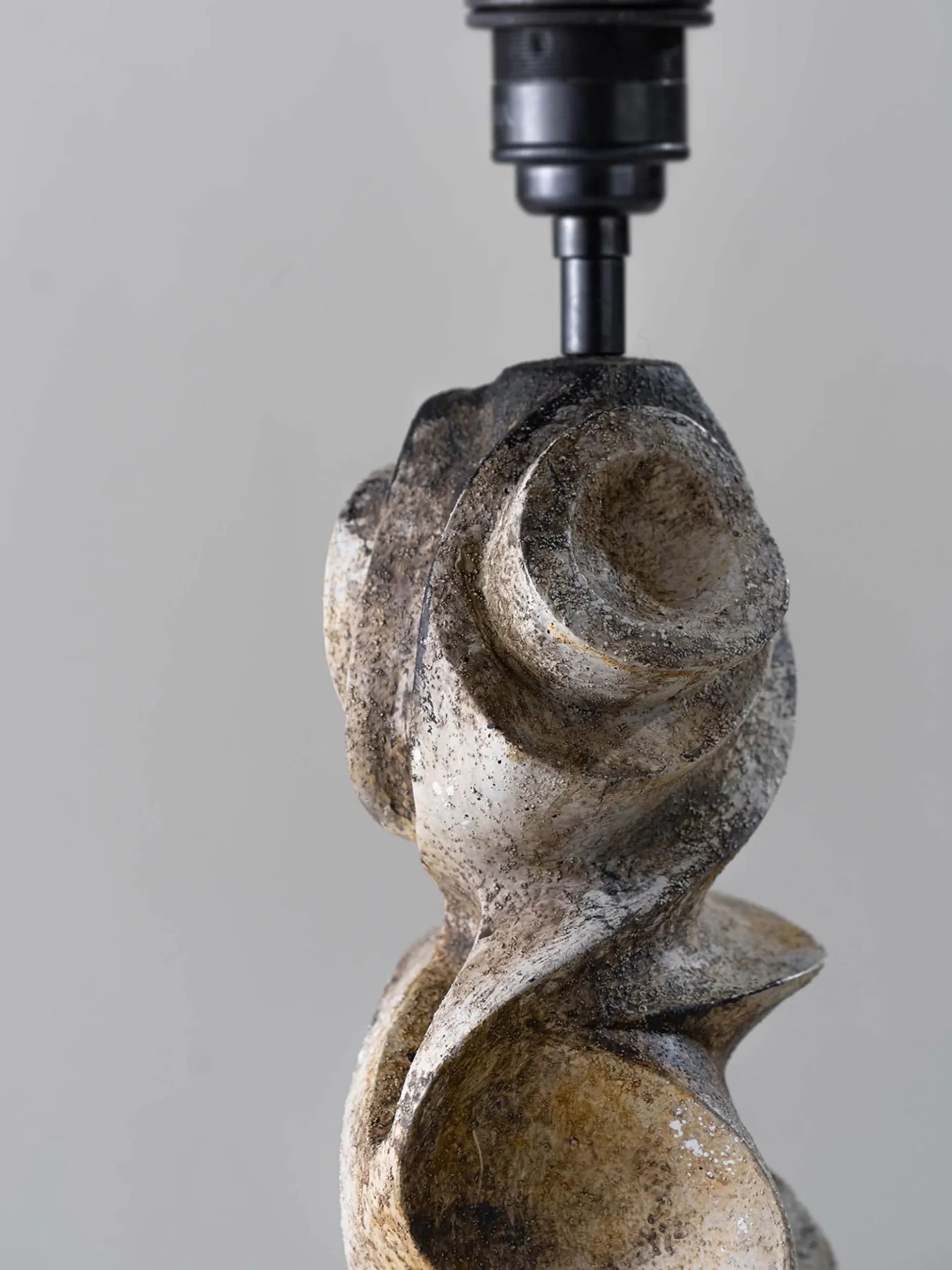 Dorian Table Lamp
