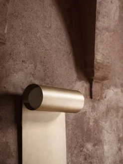Doric Wall Lamp