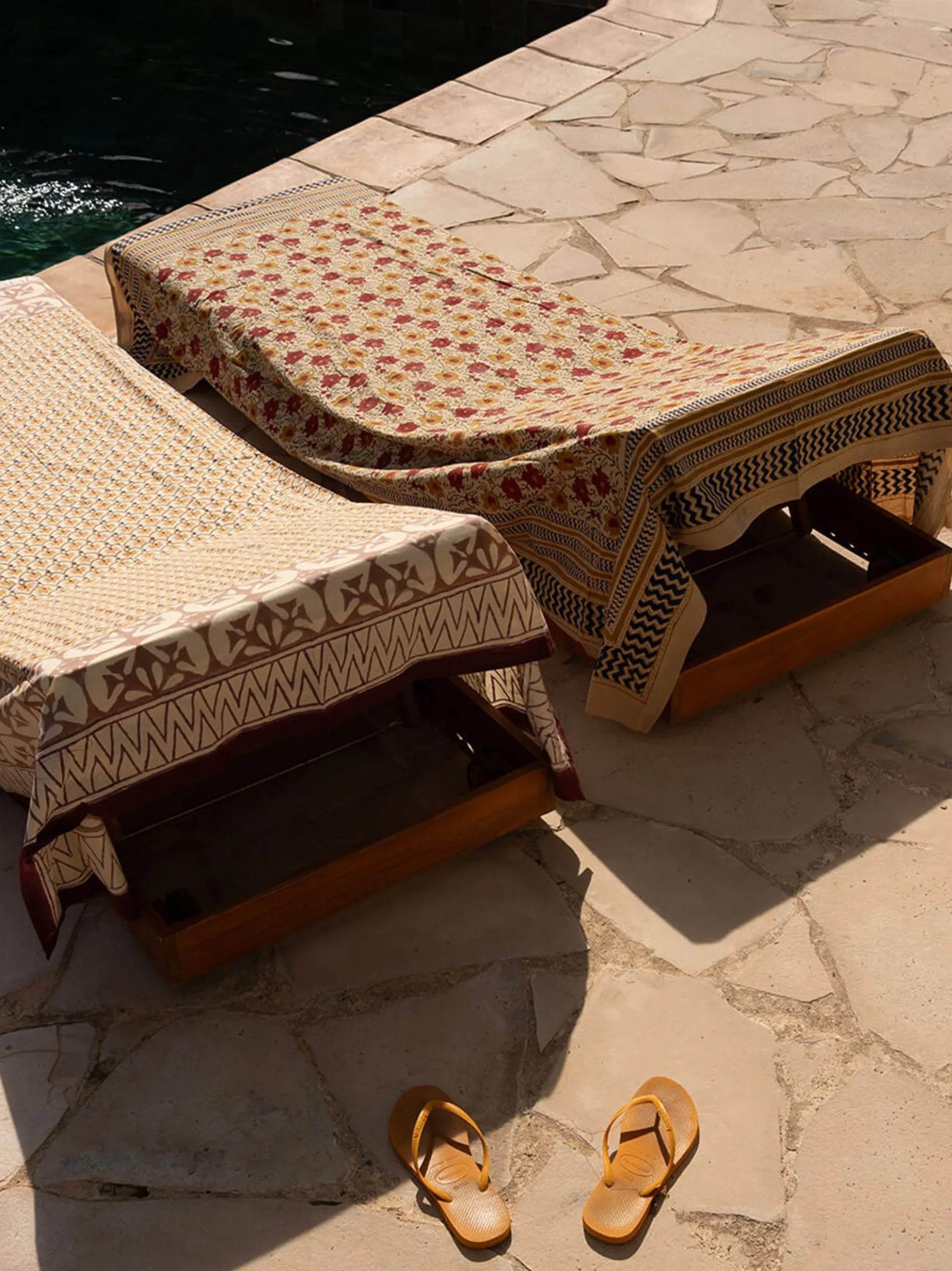 Evy Table Cloth - 220x140 cm