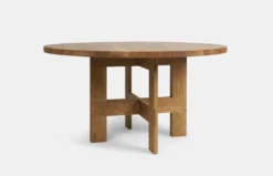 Farmhouse Table Round