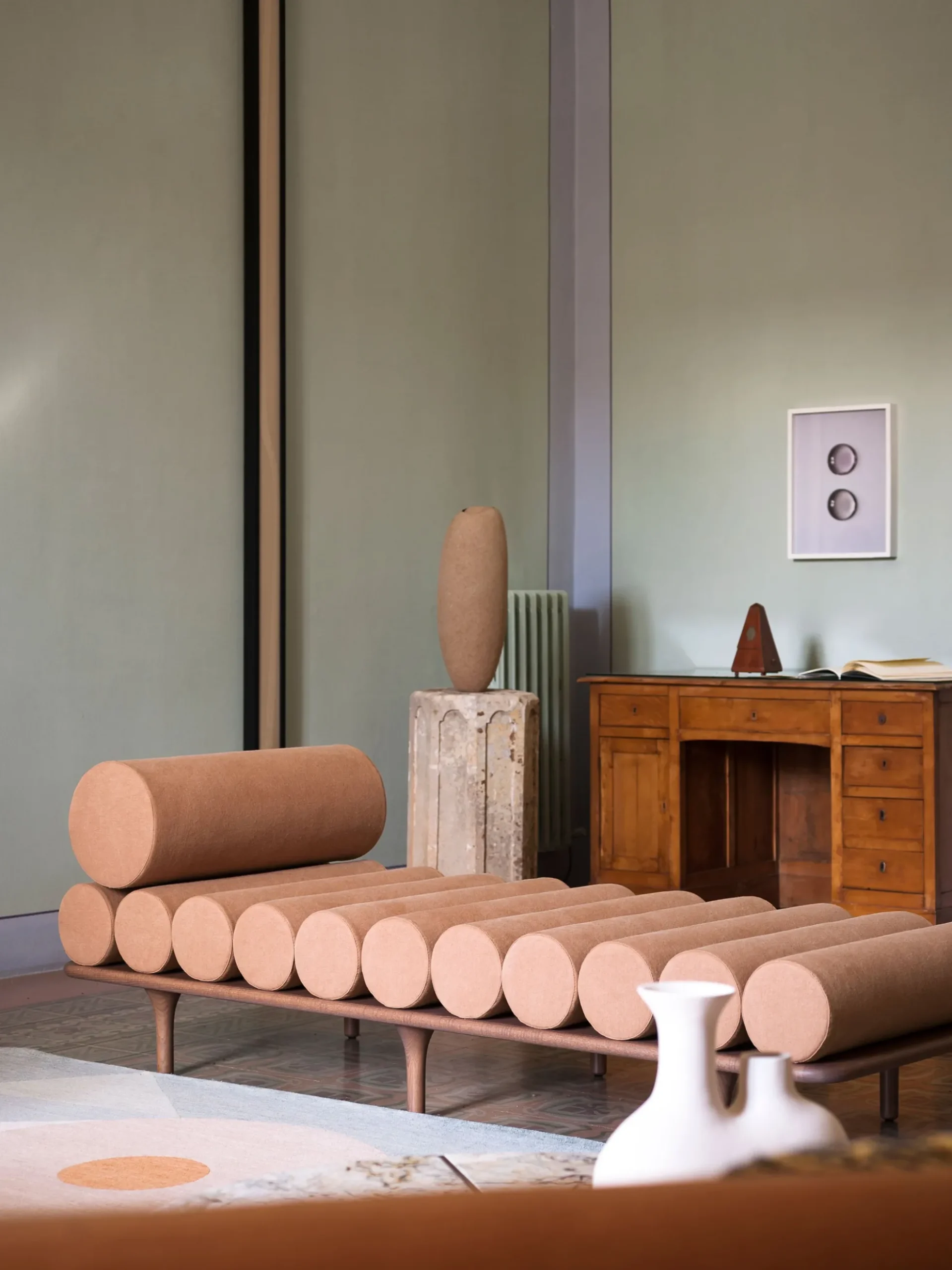 Five to Nine Daybed