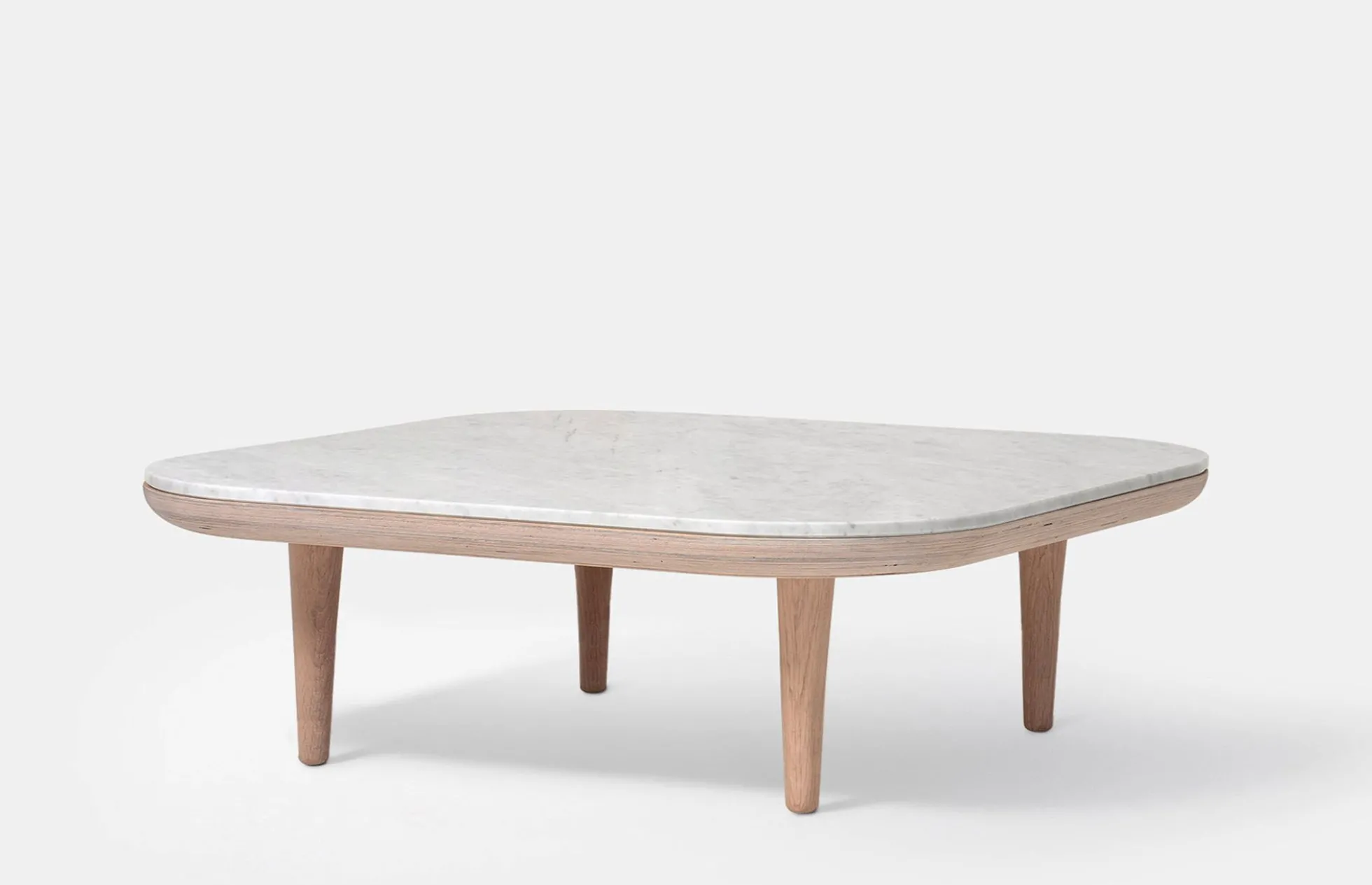 Fly Lounge Table