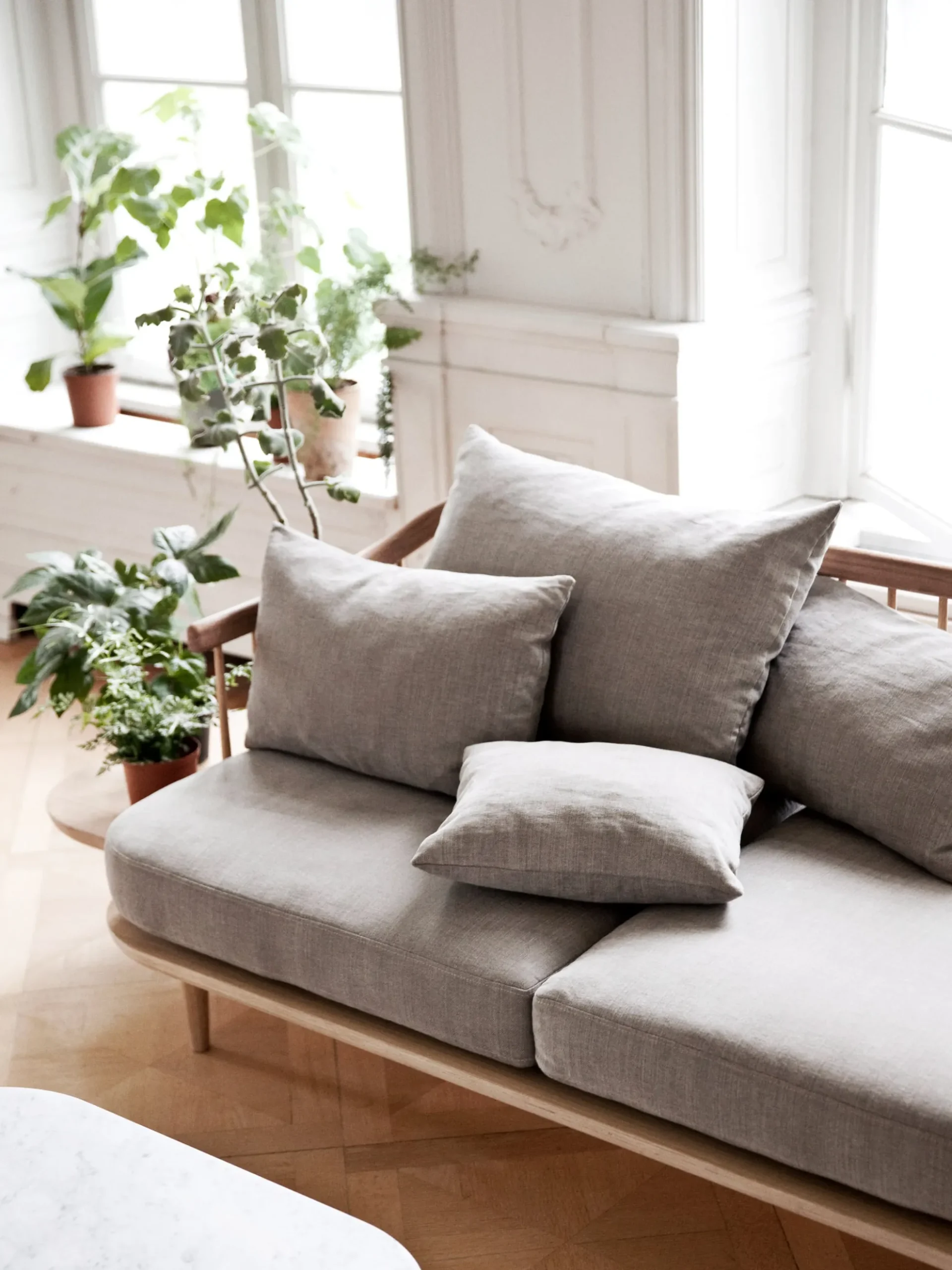 Fly Sofa