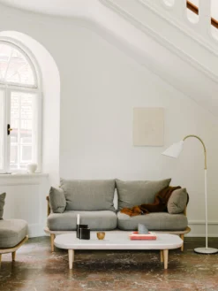 Fly Sofa