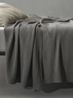 Free New Bed Cover 240x260 87 Fumo