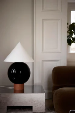 Gallery Lamp - Black