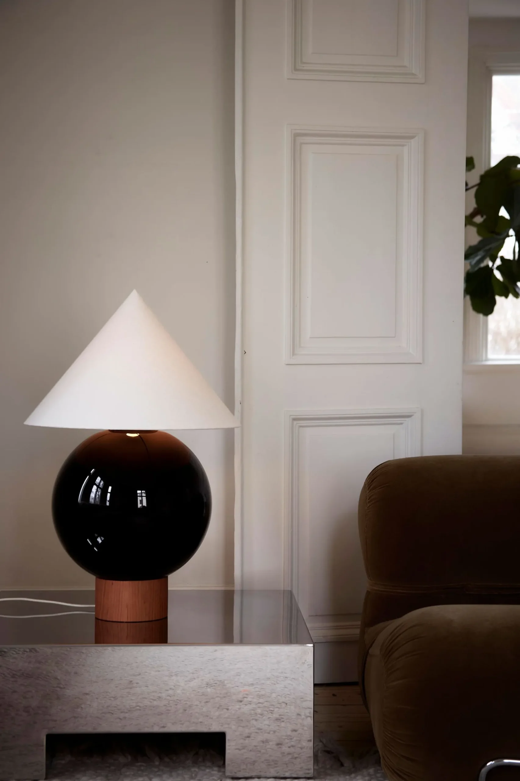 Gallery Lamp - Black