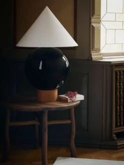 Gallery Lamp - Black